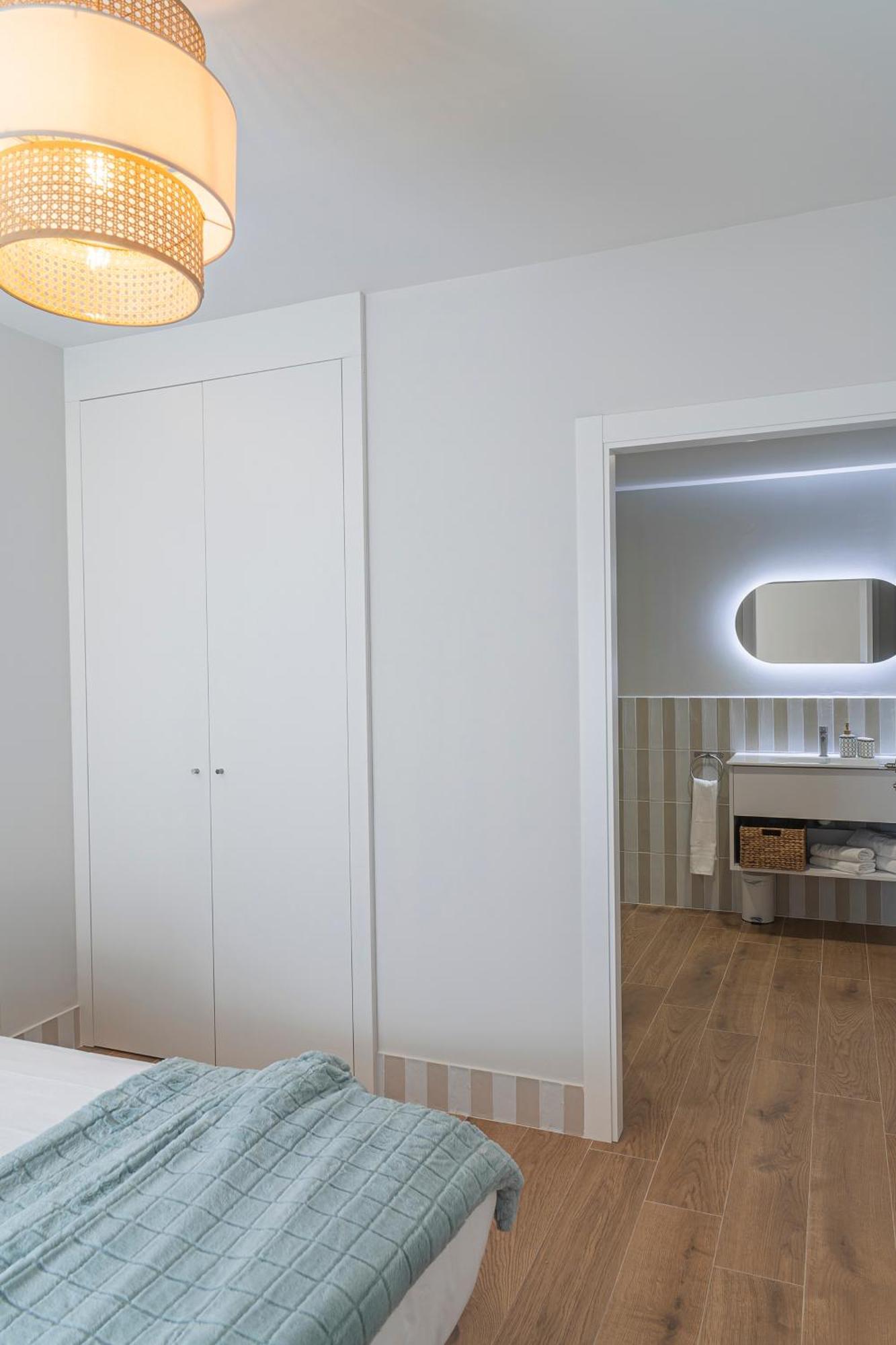 Malvarrosa Beach Stay! Valencia Exteriör bild
